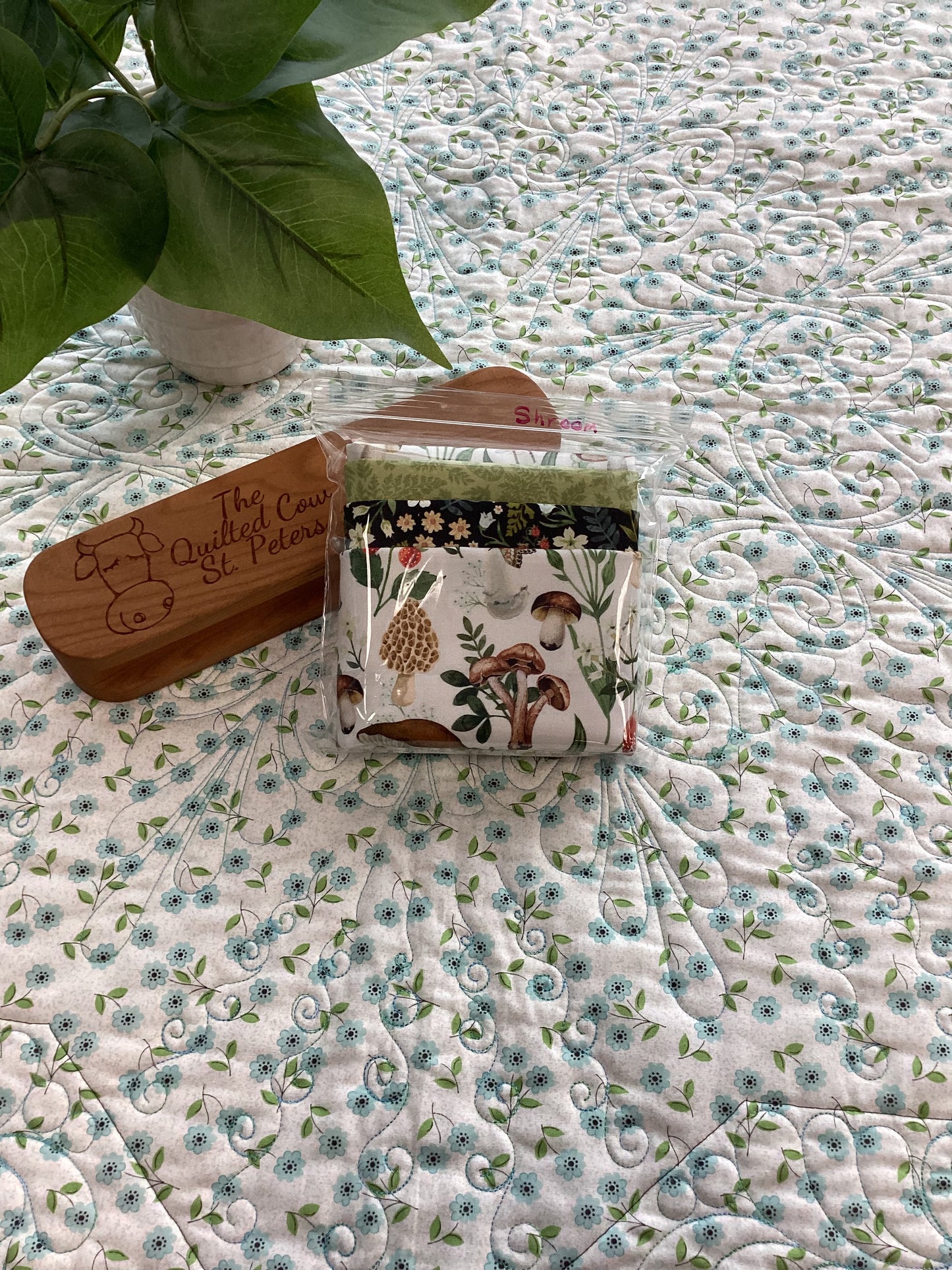 Tiny Tote