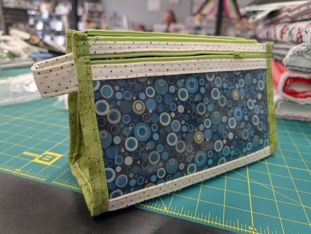 Inside Out Pouch Class with Cheryl