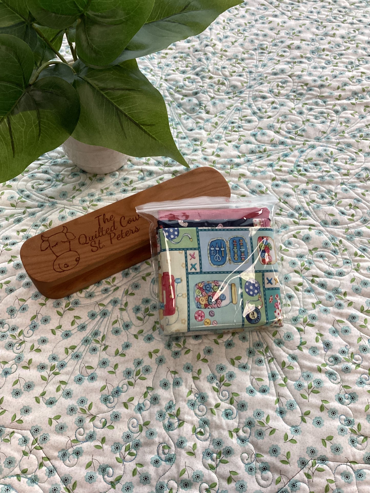 Tiny Tote