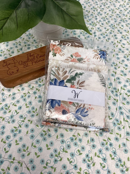 Tacey Tote