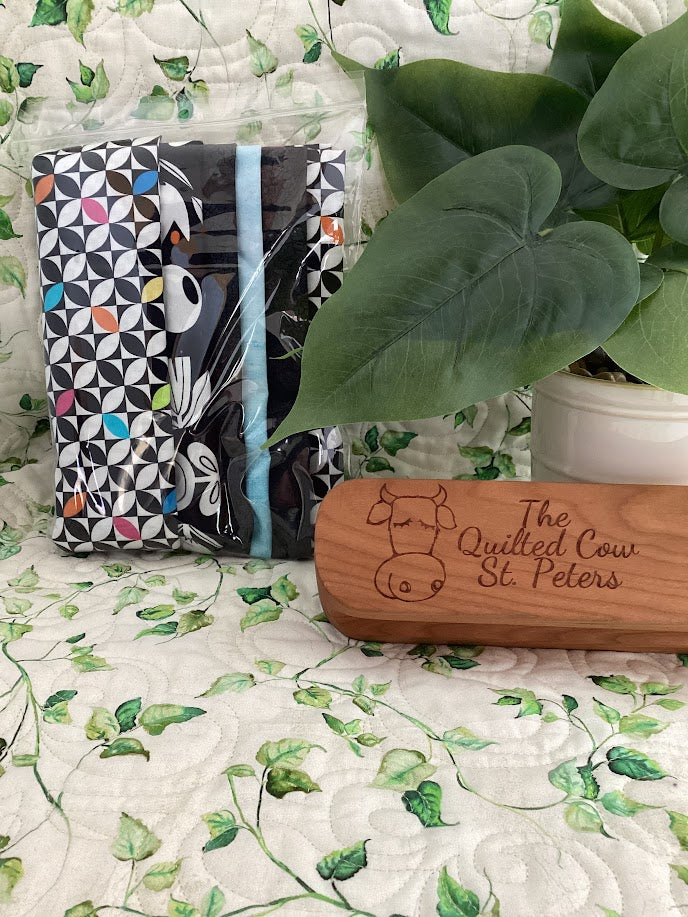 HH Table Runner #11